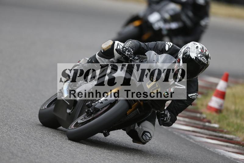 Archiv-2025/32 07.07.2025 Plüss Moto Sport ADR/Freies Fahren/17